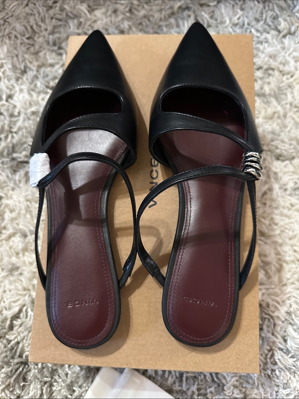 VINCE Black Leather Pointed-Toe Mule - Picture 2 of 10